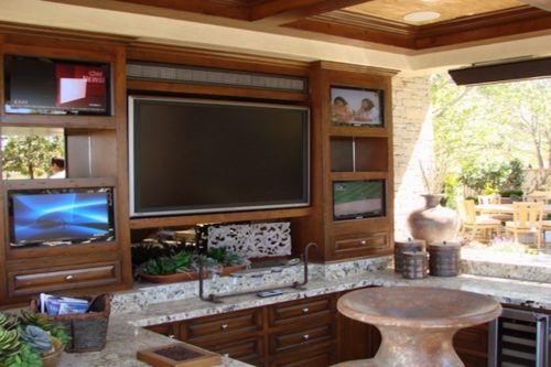 designs-outdoor-kitchen-with-tv-5296b41d9d5d49a5e16e01ee28f46531-22-on-kitchen